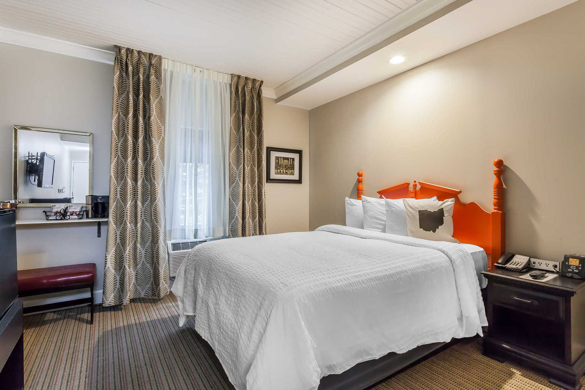 The Aurora Inn Hotel And Event Center Phòng bức ảnh